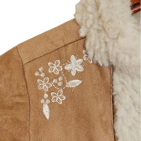 Girls Route 66 Faux Suede & Sherpa Phoebe Buffay Tan Jacket - Picture 3 of 8